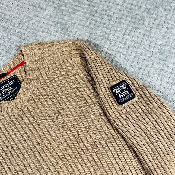 Vintage Y2K Abercrombie & Fitch Muscle Sweater Mens L Beige Ribbed Vneck Chunky - Picture 2 of 5